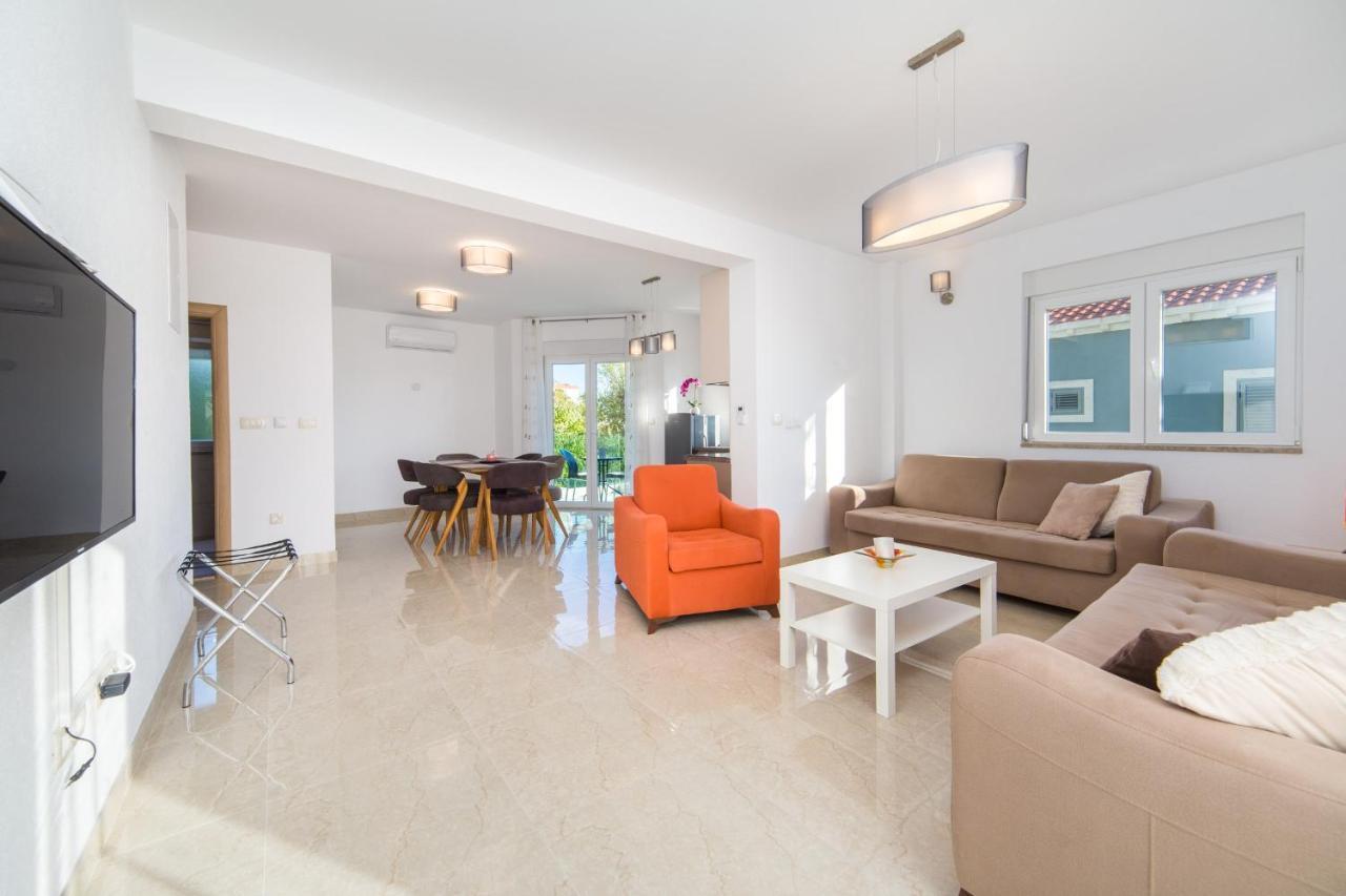 Apartments Zvonik Брист Экстерьер фото