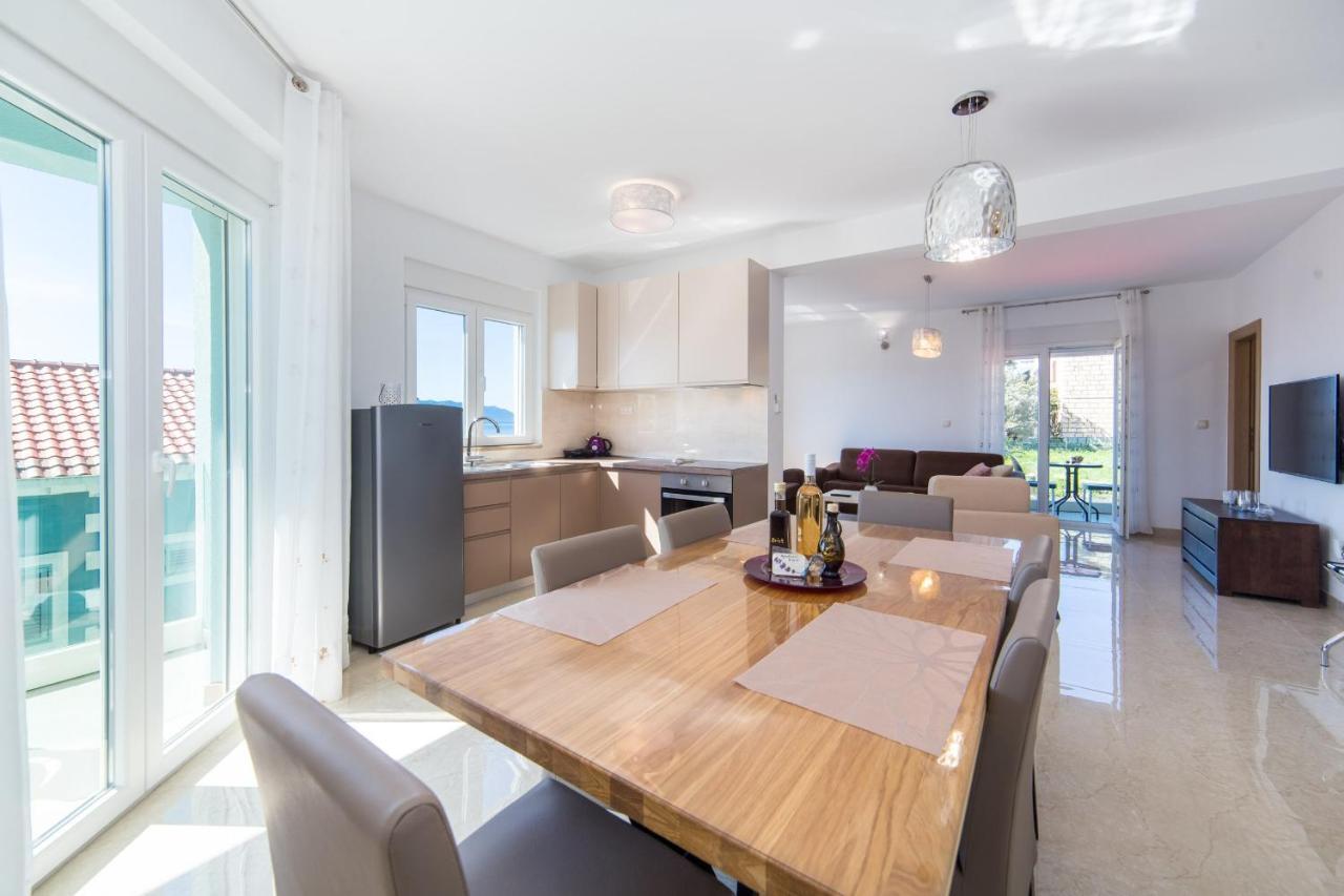 Apartments Zvonik Брист Экстерьер фото